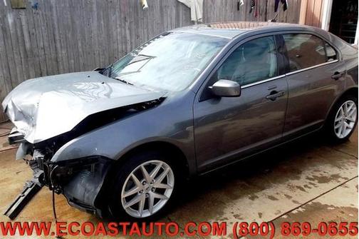Photo 2 of 7 of 2010 Ford Fusion SEL