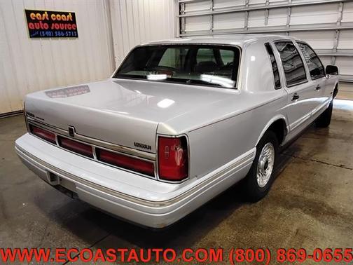 1997 Lincoln Town Car Executive