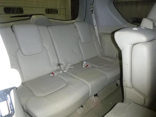 2012 INFINITI QX56 Base
