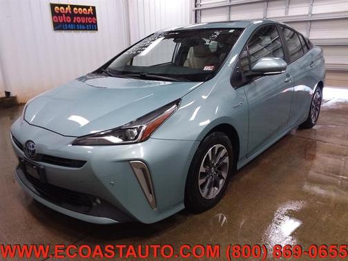 2022 Toyota Prius LE