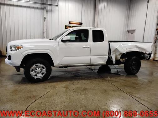 2023 Toyota Tacoma SR