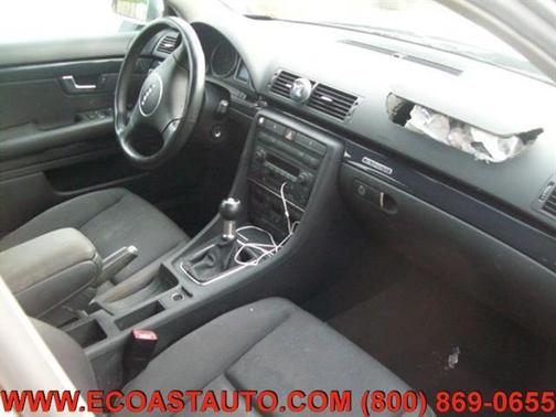 Photo 5 of 7 of 2004 Audi A4 1.8T quattro