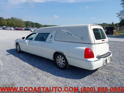 2006 Lincoln Town Car Executive w-Livery Pkg