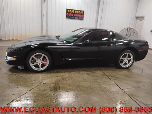 2004 Chevrolet Corvette Base