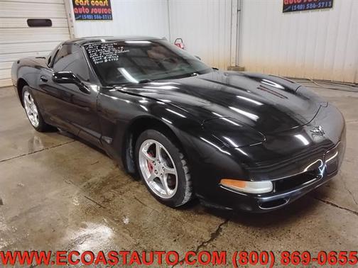 2004 Chevrolet Corvette Base