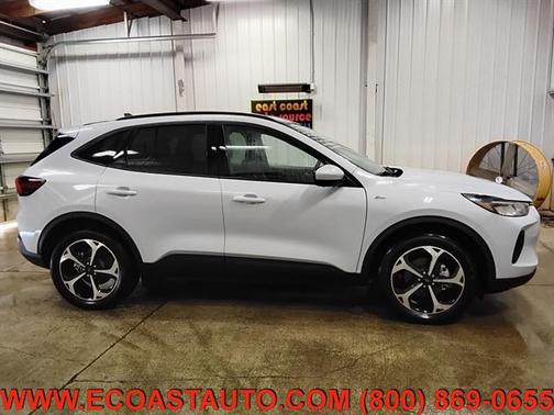 Vapor Blue Metallic 2025 Ford Escape ST-Line Select