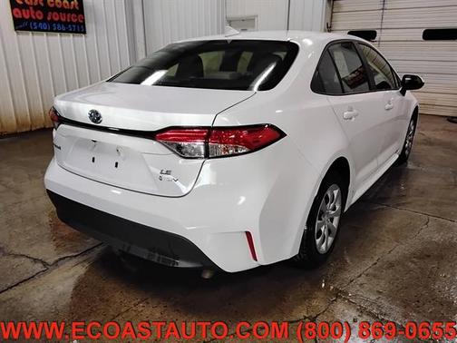 Wind Chill Pearl 2025 Toyota Corolla Hybrid LE