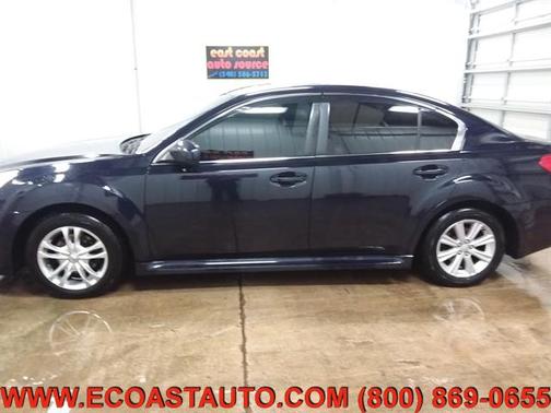 2010 Subaru Legacy Base