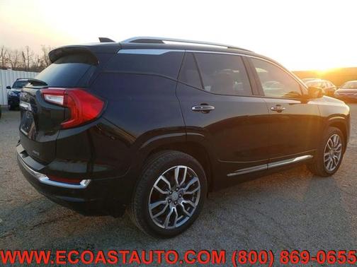 Ebony Twilight Metallic 2024 GMC Terrain Denali