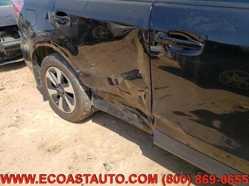 Photo 5 of 10 of 2018 Subaru Forester 2.5i Premium