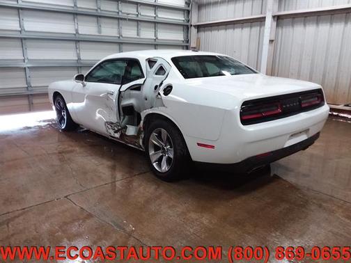 2016 Dodge Challenger SXT