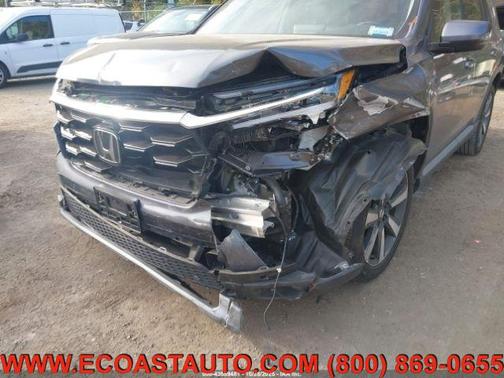 2025 Honda Pilot Touring 8-Passenger