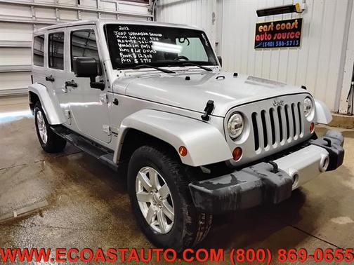 Bright Silver Metallic 2012 Jeep Wrangler Unlimited Sahara