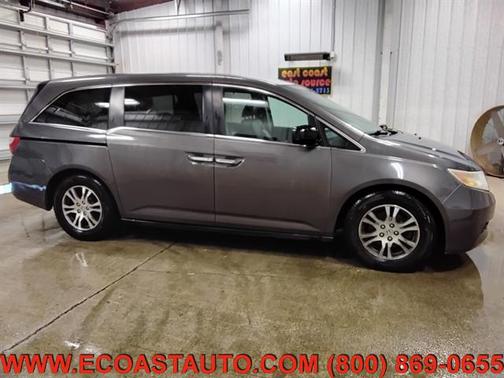 Alabaster Silver Metallic 2011 Honda Odyssey EX-L