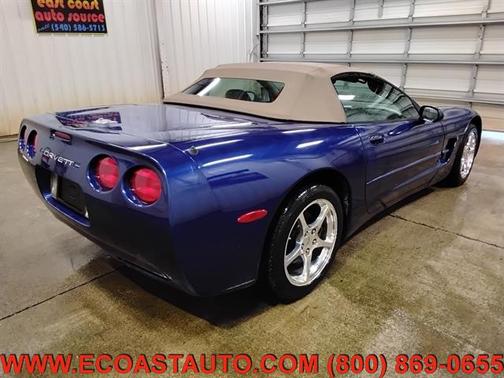 2004 Chevrolet Corvette Base