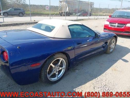 2004 Chevrolet Corvette Base