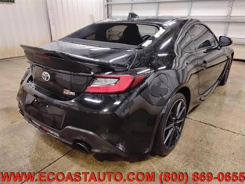 2024 Toyota GR86 Premium