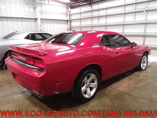 2011 Dodge Challenger Base