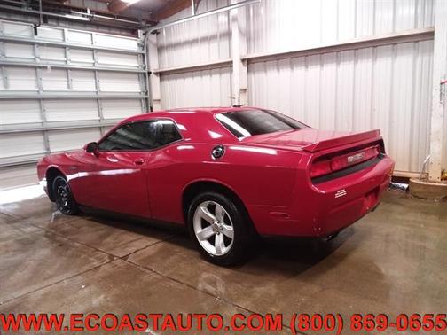 2011 Dodge Challenger Base