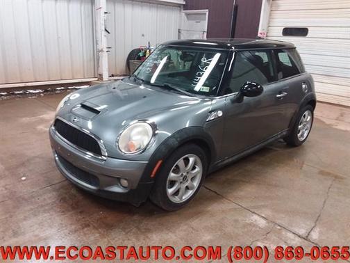 Photo 2 of 15 of 2010 MINI Cooper S S