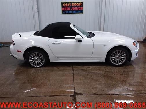 2018 FIAT 124 Spider Base
