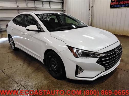 2019 Hyundai ELANTRA SE