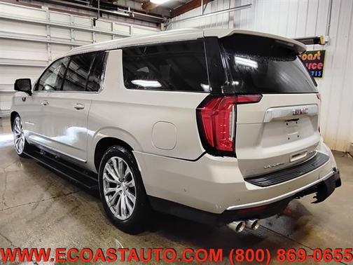 Pearl Beige Metallic 2023 GMC Yukon XL Denali