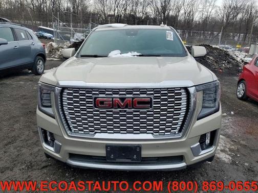 Pearl Beige Metallic 2023 GMC Yukon XL Denali