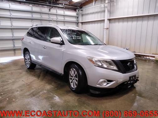 2014 Nissan Pathfinder SV
