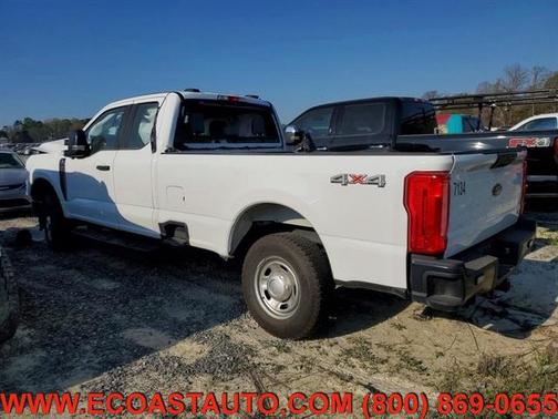 Oxford White 2024 Ford F-250 XL