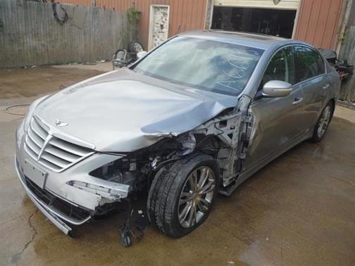 2012 Hyundai Genesis 3.8