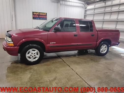 2004 Chevrolet S-10 Base