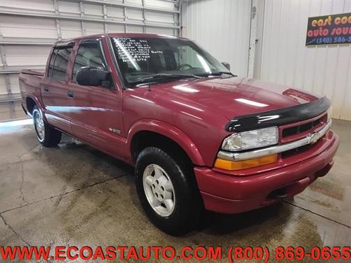 2004 Chevrolet S-10 Base