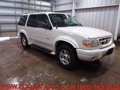 Photo 5 of 17 of 2000 Ford Explorer Limited
