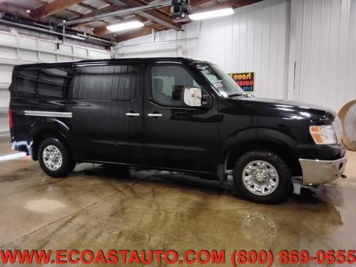 2017 Nissan NV Passenger NV3500 HD SL V8