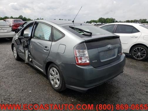 Photo 2 of 10 of 2005 Toyota Prius Base (CVT-E)