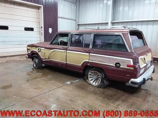 Photo 3 of 18 of 1986 Jeep Grand Wagoneer 4WD