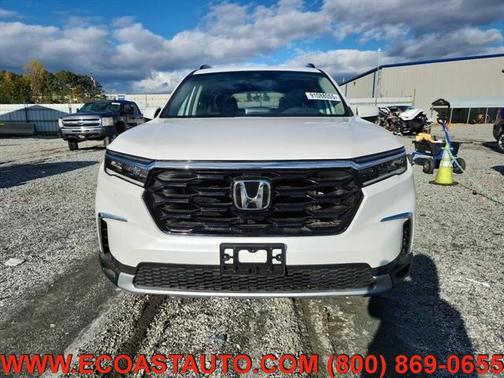 2025 Honda Pilot Touring 8-Passenger