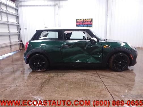 2017 MINI Hardtop Cooper