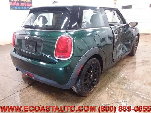 2017 MINI Hardtop Cooper