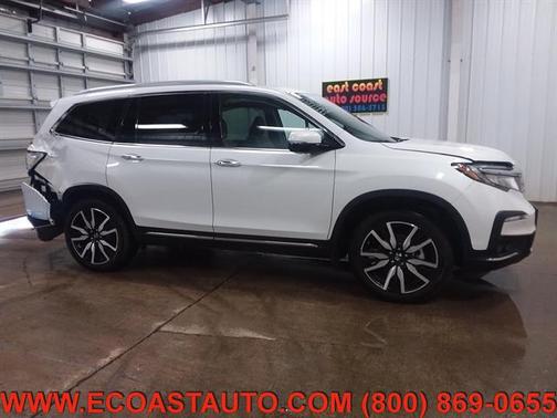2022 Honda Pilot Touring 8-Passenger