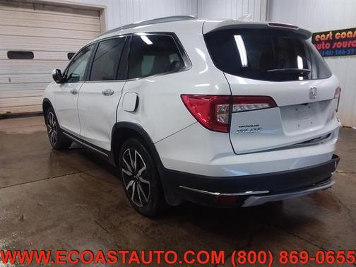 2022 Honda Pilot Touring 8-Passenger