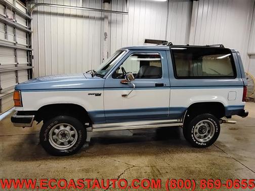 BLUE & WHITE 1990 Ford Bronco II II