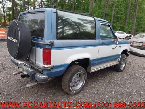 BLUE & WHITE 1990 Ford Bronco II II