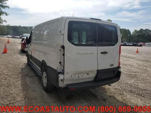 2022 Ford Transit-250 Base