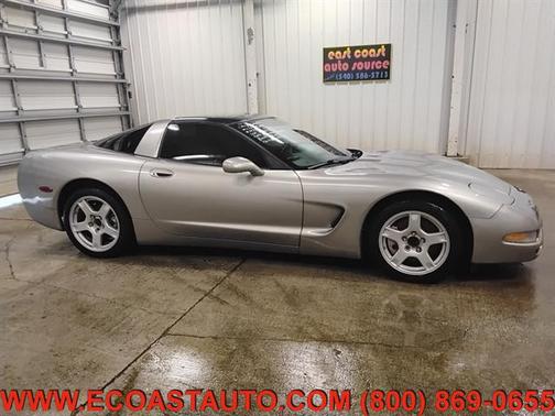 1999 Chevrolet Corvette Base