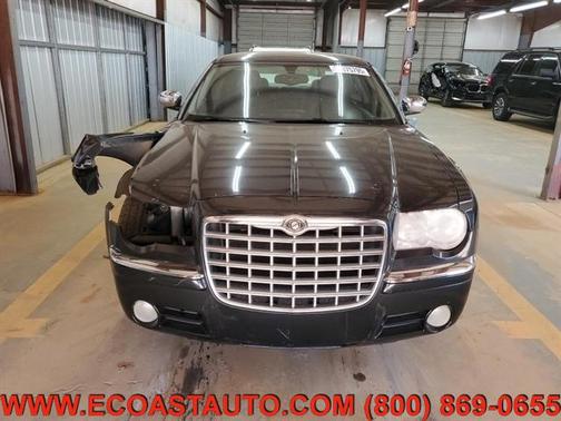 2005 Chrysler 300C Base