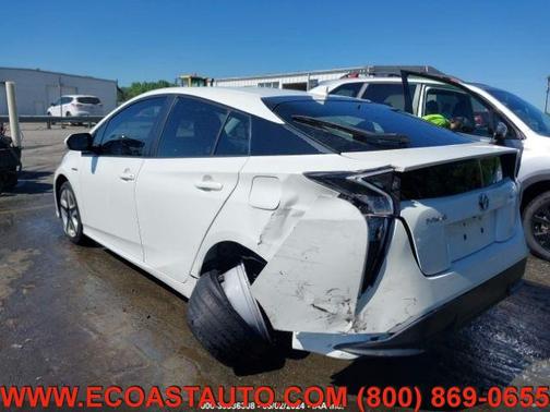 2016 Toyota Prius Four Touring