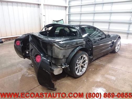 2003 Chevrolet Corvette Base