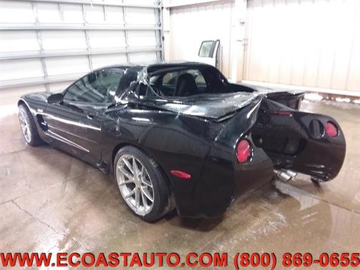 2003 Chevrolet Corvette Base
